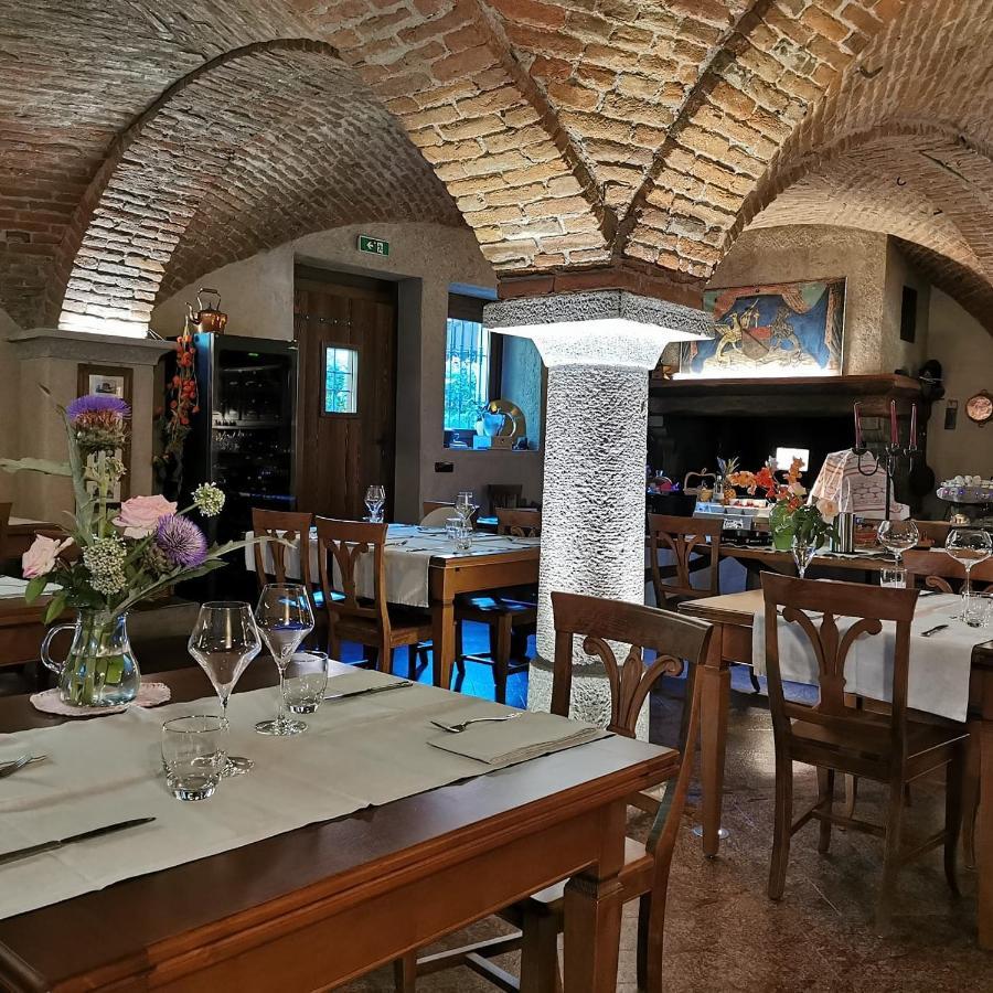 A' La Table Du Sommelier Chambres D Hotes & Restaurant Saint-Vincent Exterior foto